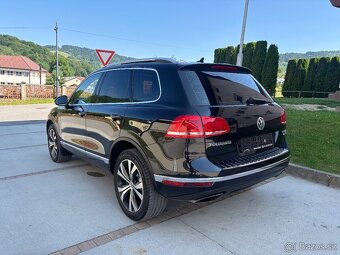 Volkswagen Touareg 3.0tdi facelift webasto pano ťažné - 3