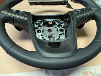 Volant Saab 9-5 NG - 3