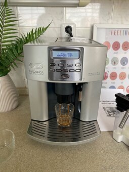 DeLonghi ESAM 3500 Magnifica - 3