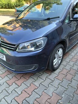 VOLKSWAGEN TOURAN - 3