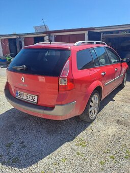 Renault Megane II. Grandtour, 1.6 16V, 82 kW, benzín - 3