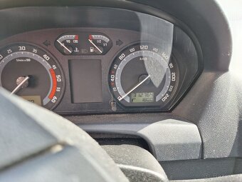 Škoda Fabia Combi 1.9 TDI 74 kW, r.v. 2005 - nepojízdná - 3