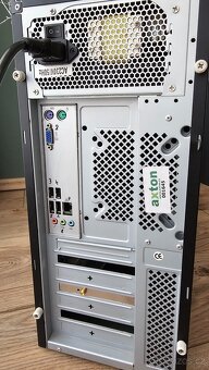 PC Axton 2.33 Ghz, 4GB RAM, 240GB SSD + 700GB HDD - 3