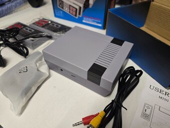 Retro herní konzole 620 her, 2 ovladače, nová - 3