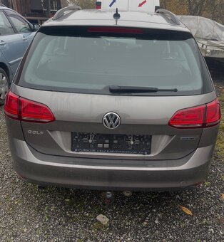 Volkswagen GOLF 7 Variant 1.6TDI Bluemotion - 3
