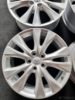 Toyota RAV4  - 4. Generace alu originál sada disku - ET45 - 3