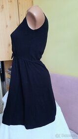 Černé dívčí šaty  152-158cm - 3