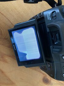 digitální fotoaparát SONY alpha DSLR - A350 nefunkční displ - 3