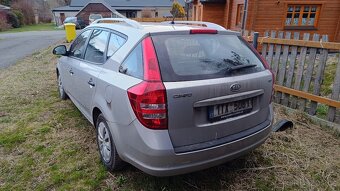 Kia Ceed 1.6 CRDi - 3