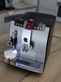 KÁVOVAR Jura Z7 Carbon LIMITED DESING - 3