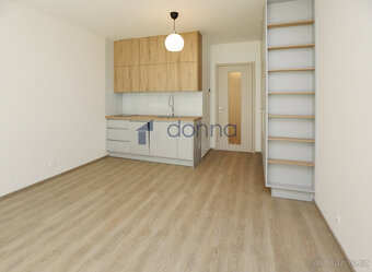 Pronájem ateliéru, 1+kk/zahrádka, 30m2, v přízemí novostavby - 3