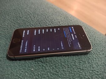 iPhone SE 2016 64GB - 3