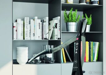 Prodám tyčový vysavač Hoover - 3