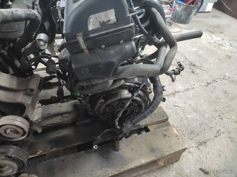 MOTOR NISSAN MICRA K12 1.2 16V CR12 48kw - 3