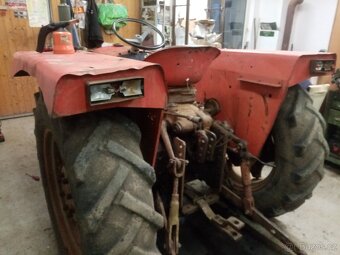 Blatníky zetor - 3