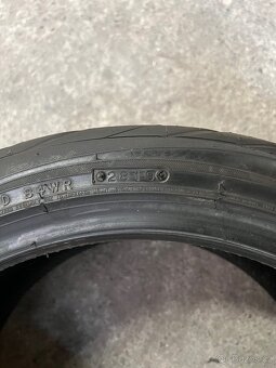 Semislick R18 - 3