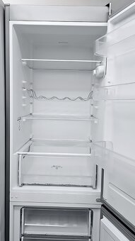 Lednice s mrazákem INDESIT, kombinovaná, Liebherr - 3