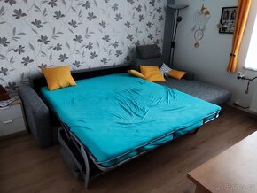 Rozkládací sedačka na každodenní spaní. - 3