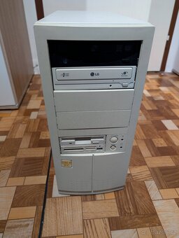 Prodám komletní starší pc na chatu ,nebo pro děti - 3