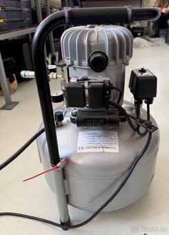 Kompresor JUN-AIR MODEL 6 - 3