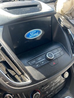 Ford c-max grand 2017 - 3