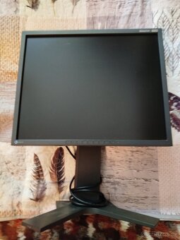 Monitor 19" Eizo FlexScan L786 / 795 1280x1024 Pivot VESA - 3