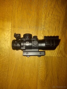 Puškohled Rhino 4X32 (v záruce) - 3