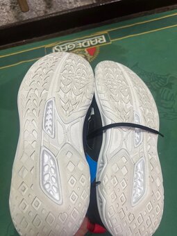 Panske salovky halovky mizuno ghost shadow 42,5 buty - 3