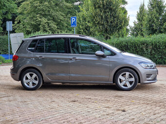VOLKSWAGEN GOLF SPORTSVAN 1,6 TDi 81 kW - 3