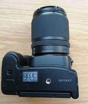 Prodám Pentax K-70 s příslušenstvím. - 3