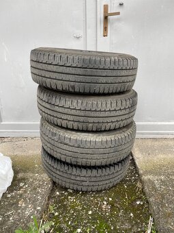 Prodám sadu kol + přední tlumiče pro obytné auto - 3