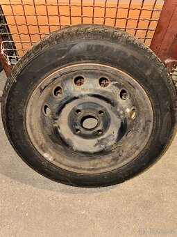 Prodám zimní pneu 165/60 R14 - 3