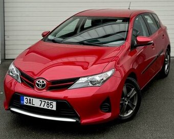 TOYOTA AURIS 1.3 VVT-i 73 kW MANUÁL – 2013 - 3