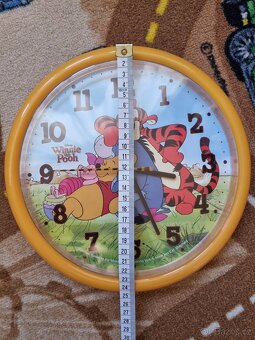 Nástěnné hodiny medvídek Pú s kamarády - 3
