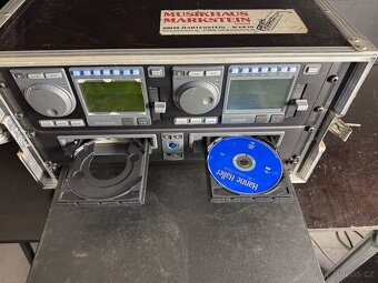 Numark HDCD1 Dual CD Player with 40GB Hard Drive - 3