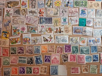 Sbírka známek ČR a Č+M - 3