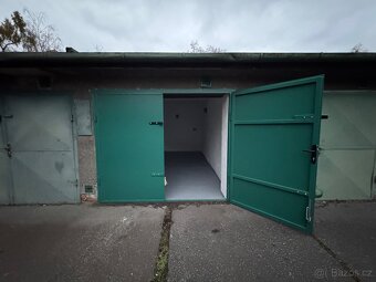 Pronajmu garáž u Futura - 3