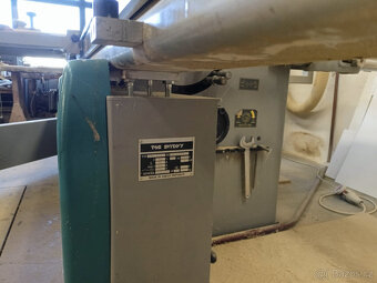 Vybavení truhlářské dílny - formátovací pilu včetně odsávání - 3