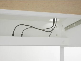 Ikea MICKE stůl - 3