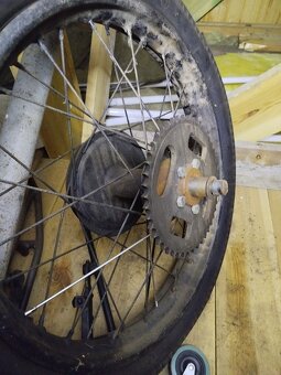 ČZ předválečná zadní kolo - 3