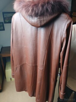 Kožená bunda s kapucí - 3