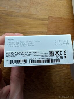 Prodám Apple Adapter 20W USB-C - 3