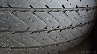 215/60R17C - 3
