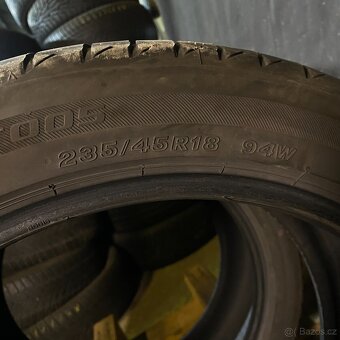 Letní pneu 235/45 R18 94W Bridgestone 4,5mm - 3