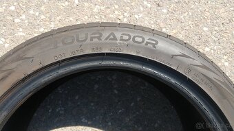 4ks 225/45 R18 letní 5-6mm DOT0123 Tourador - 3
