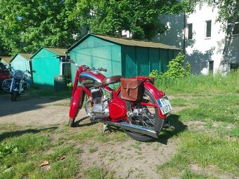 Jawa 250 Pérák - 3