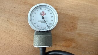 Mechanický tlakoměr se stetoskopem – SPHYGMOMANOMETER - 3