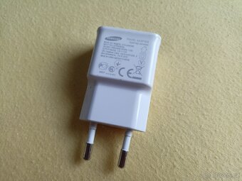 Iphone nabijecka a samsung - 3