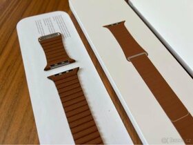 Apple Watch řeminek - originální pásek kožený tah hnědý - 3