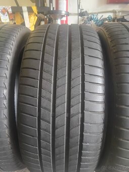Sada letních pneu 245/40/19.Bridgestone. - 3